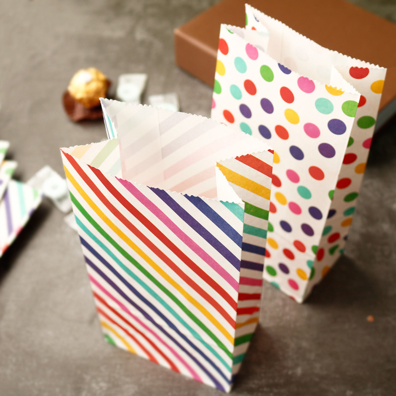 Tas kertas kecil pelangi dicet - Event Party Box ulasan dan harga